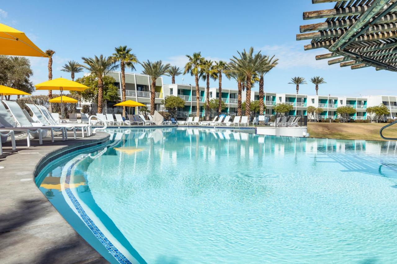 The Nautical Beachfront Resort Lake Havasu City Extérieur photo
