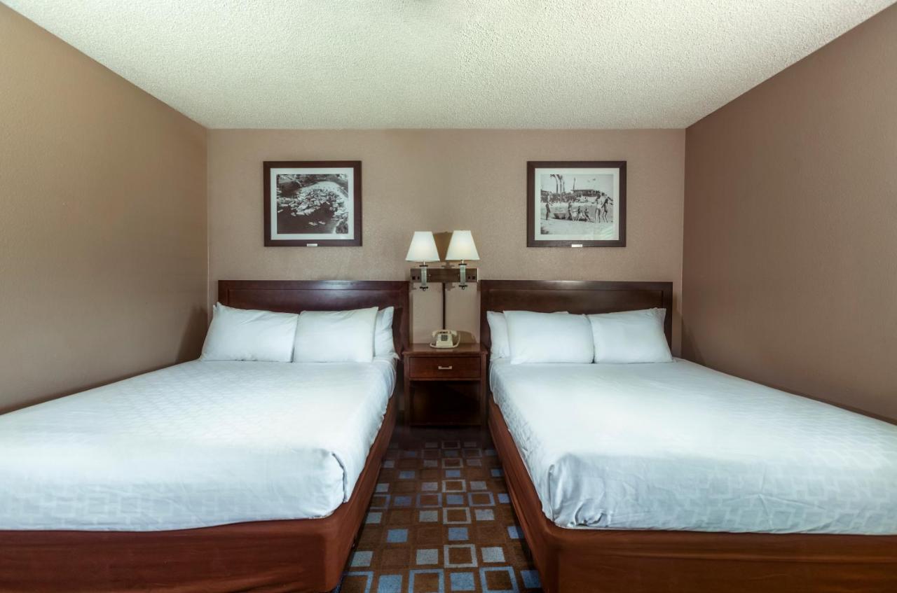 The Nautical Beachfront Resort Lake Havasu City Extérieur photo