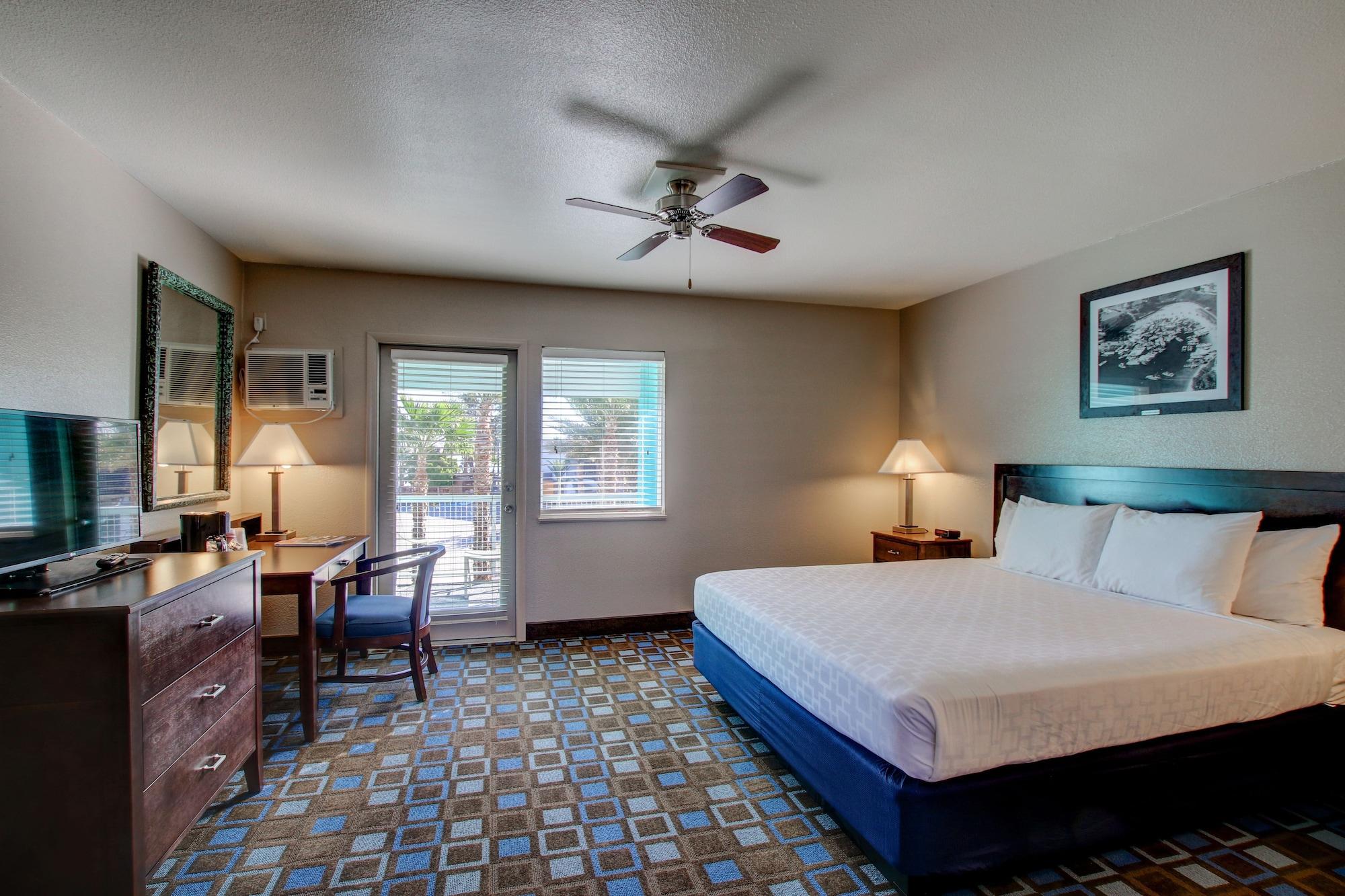 The Nautical Beachfront Resort Lake Havasu City Extérieur photo