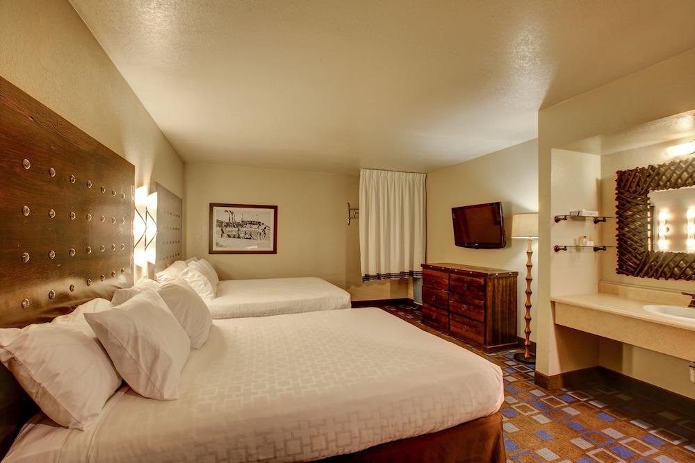 The Nautical Beachfront Resort Lake Havasu City Extérieur photo