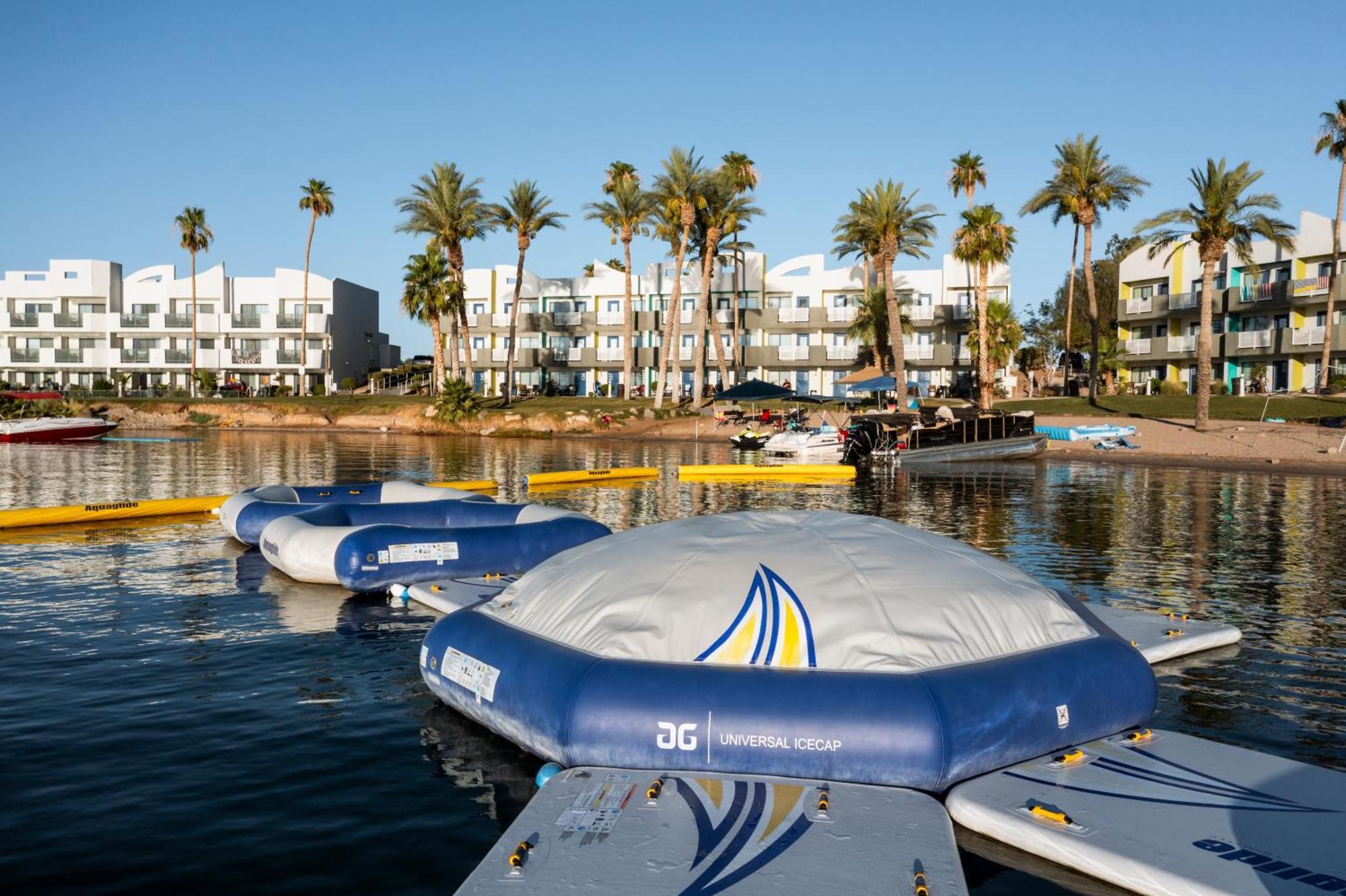 The Nautical Beachfront Resort Lake Havasu City Extérieur photo
