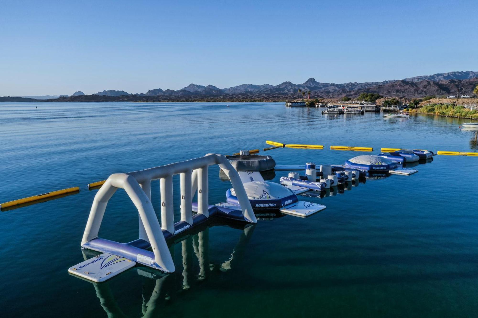 The Nautical Beachfront Resort Lake Havasu City Extérieur photo