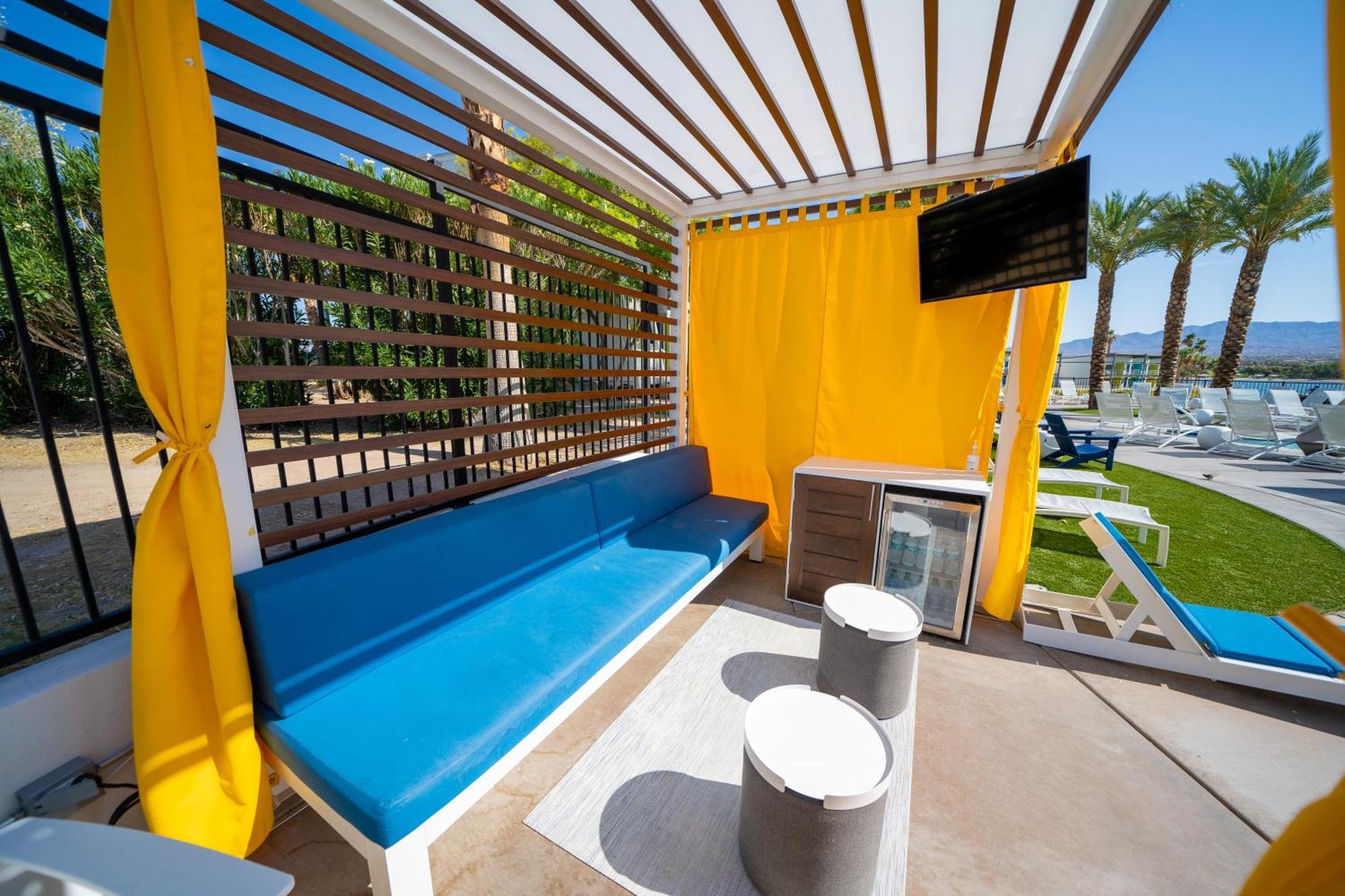 The Nautical Beachfront Resort Lake Havasu City Extérieur photo