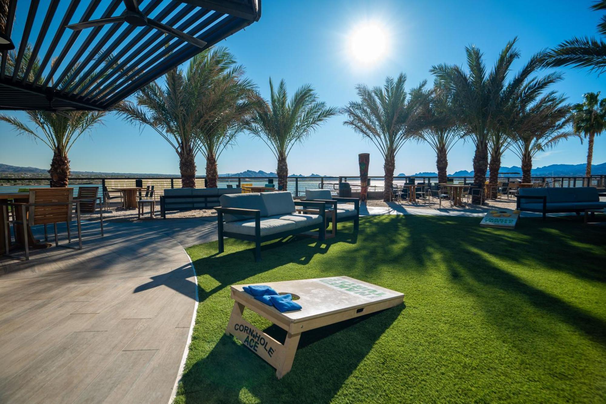 The Nautical Beachfront Resort Lake Havasu City Extérieur photo