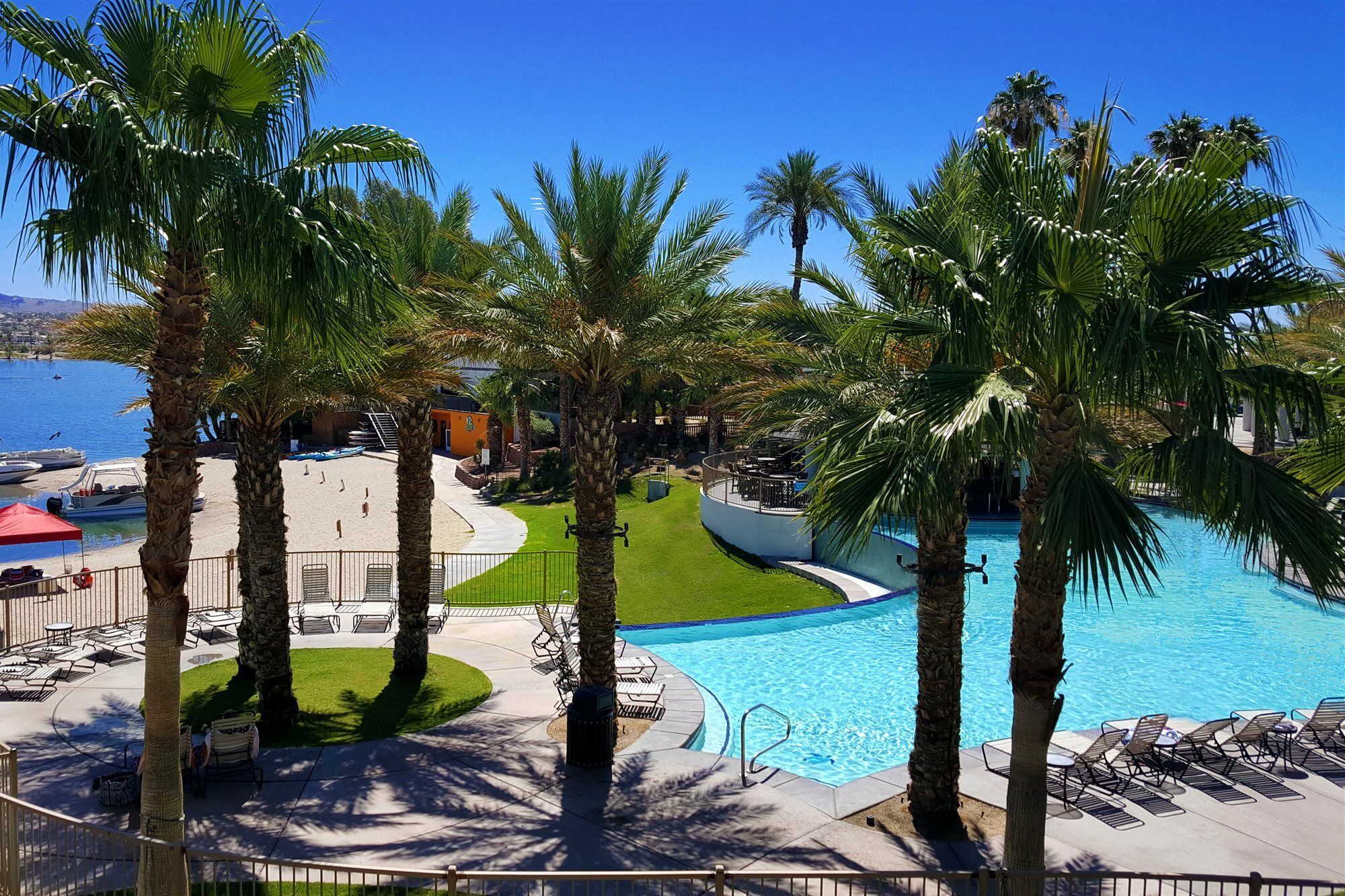 The Nautical Beachfront Resort Lake Havasu City Extérieur photo